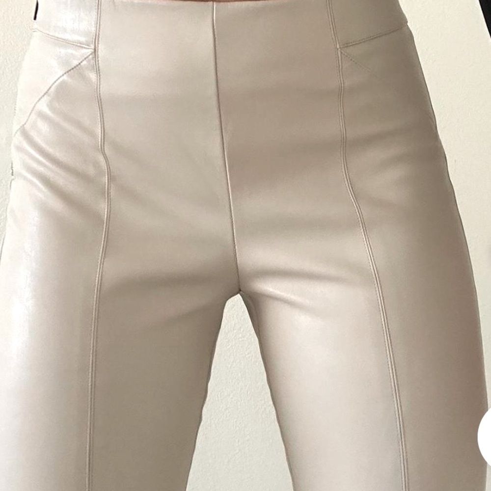 ZARA women’s faux leather cream fully lined leggings size medium - Picture 4 of 14